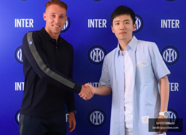曼城铁卫阿,内尔卡忠心,耿耿,bet365中文版app官网,bet365中文版app下载,bet365中文版app登录,bet365中文版app平台